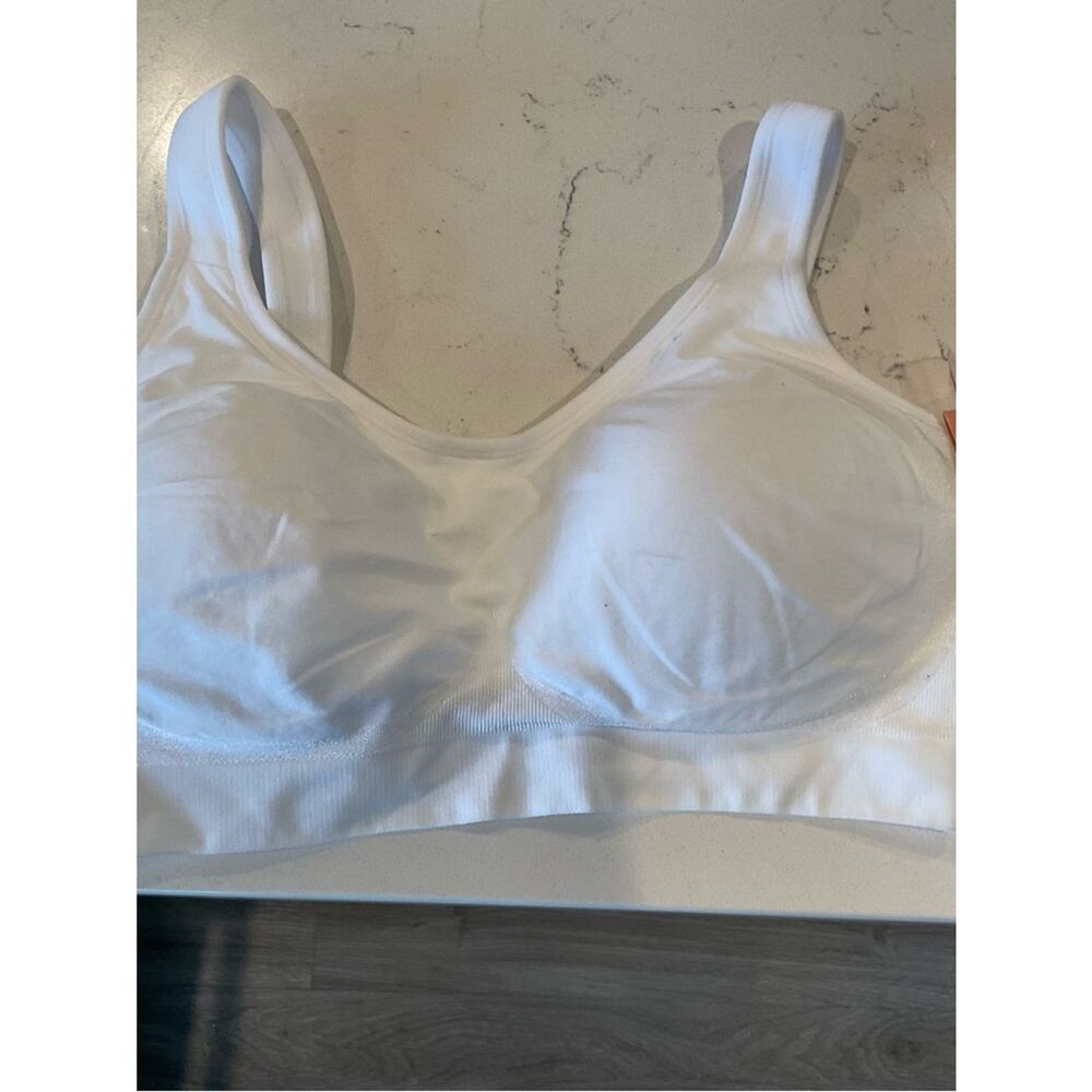 Shapermint White Seamless Wireless Comfort Bra